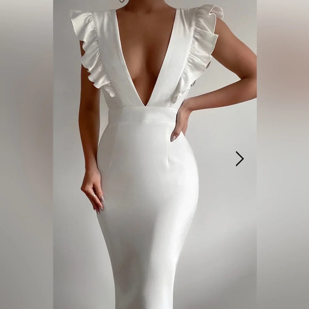 Runway the Label Prezman Midi Deep Plunge White Dress - Picture 2 of 8